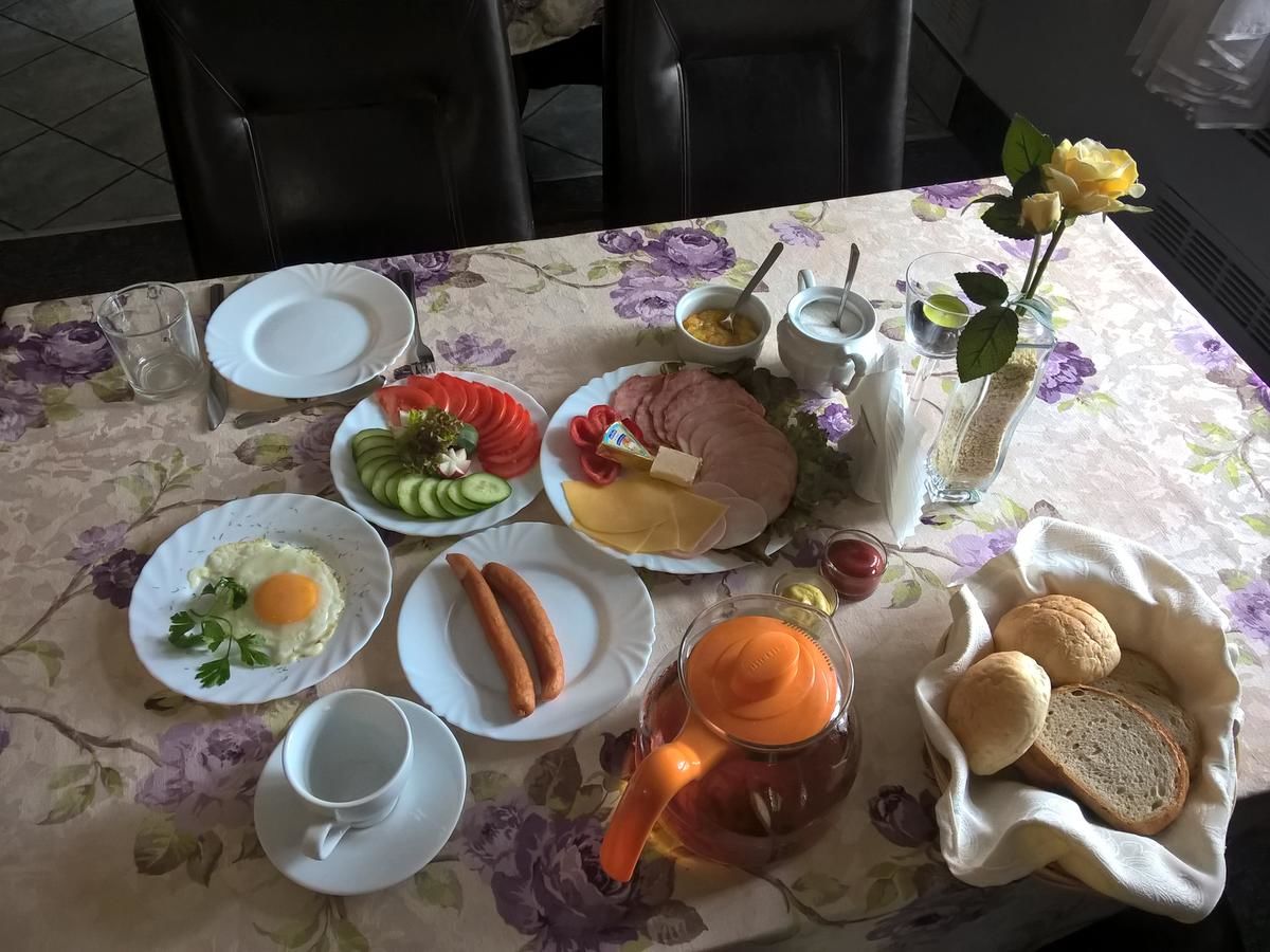 Отель Hotel Lubavia Любавка-10